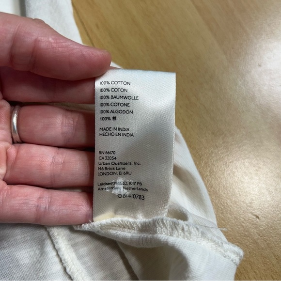 Anthropologie Cream Ruffled V-Neck Puff Shoulder Blouse Cotton Small - Picture 7 of 9